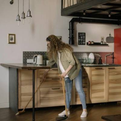 kitchen-cleaning413X550